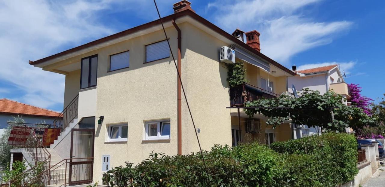Apartman Lena Pula Dış mekan fotoğraf